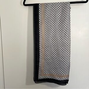 Dana Buchman Black Cream Geometric Chain Pattern Scarf 41x41 inch Large Square